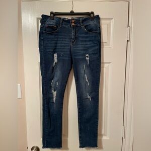 !it Jean. Kylie High Rise Curvy Skinny Ankle